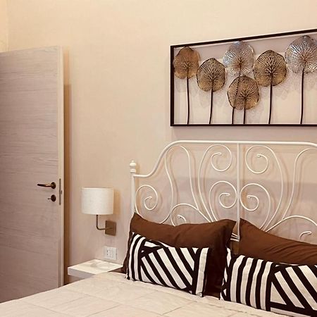 B&B Meliora Rooms アヴォラ エクステリア 写真