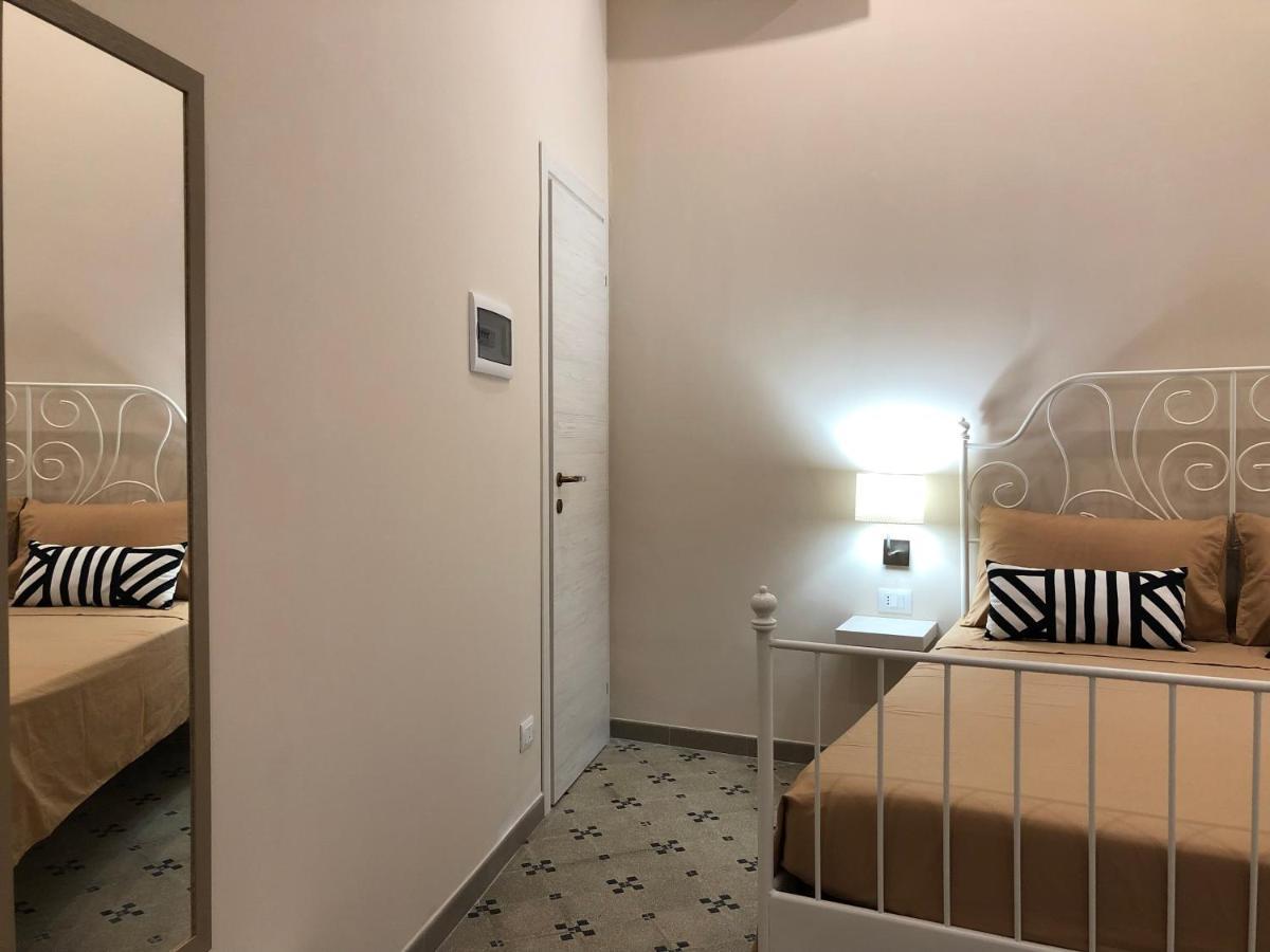 B&B Meliora Rooms アヴォラ エクステリア 写真