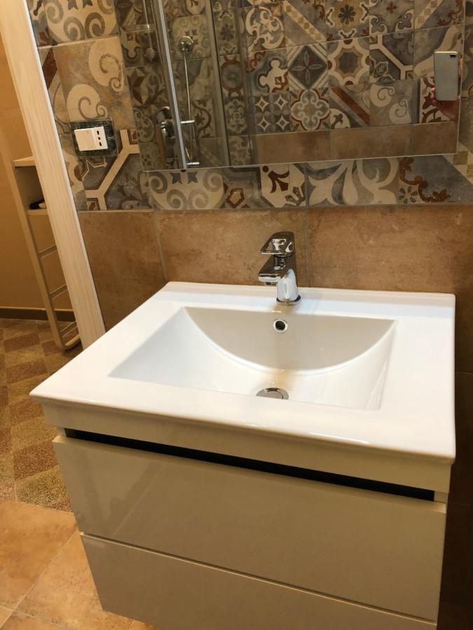 B&B Meliora Rooms アヴォラ エクステリア 写真