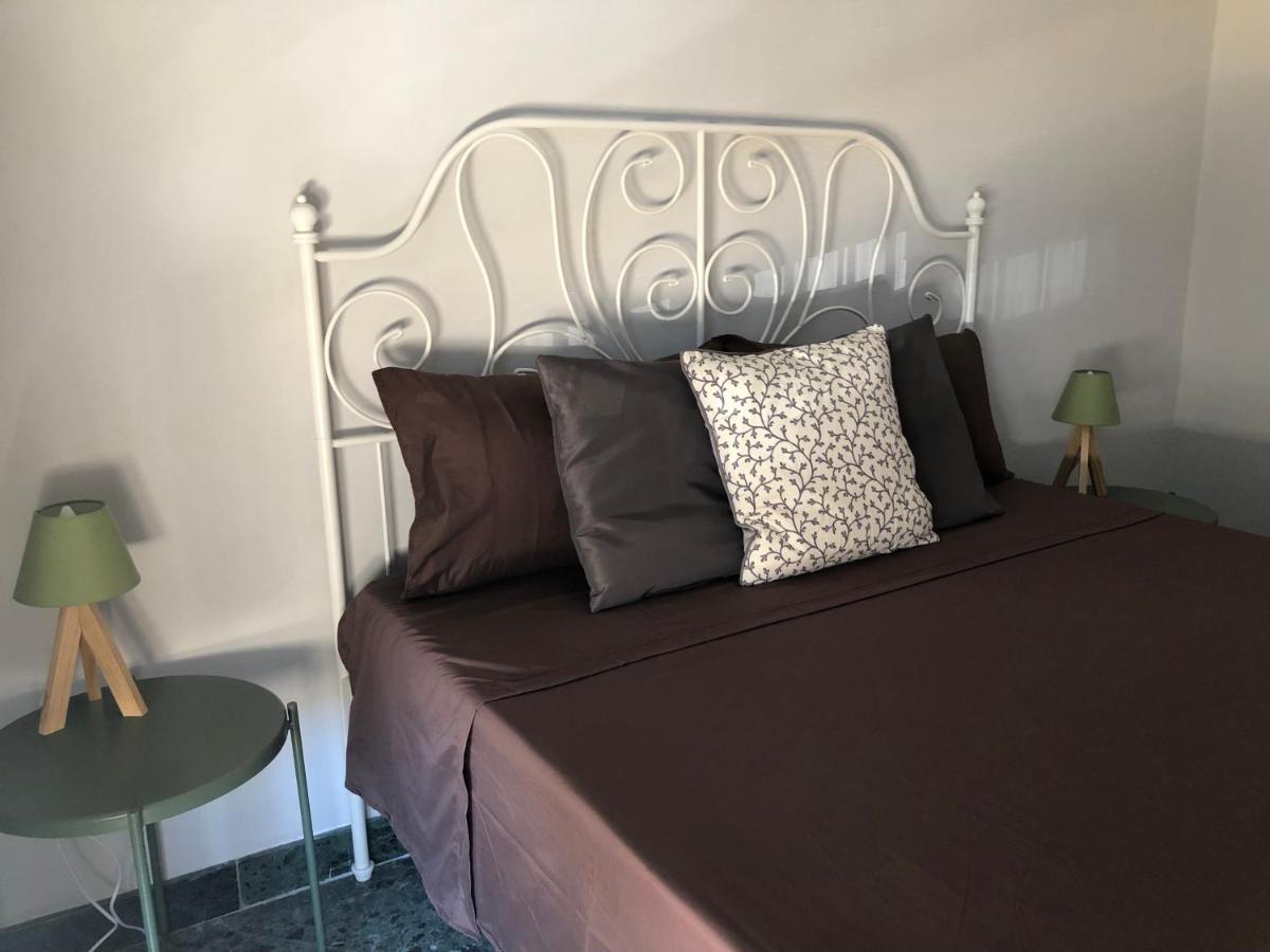 B&B Meliora Rooms アヴォラ エクステリア 写真