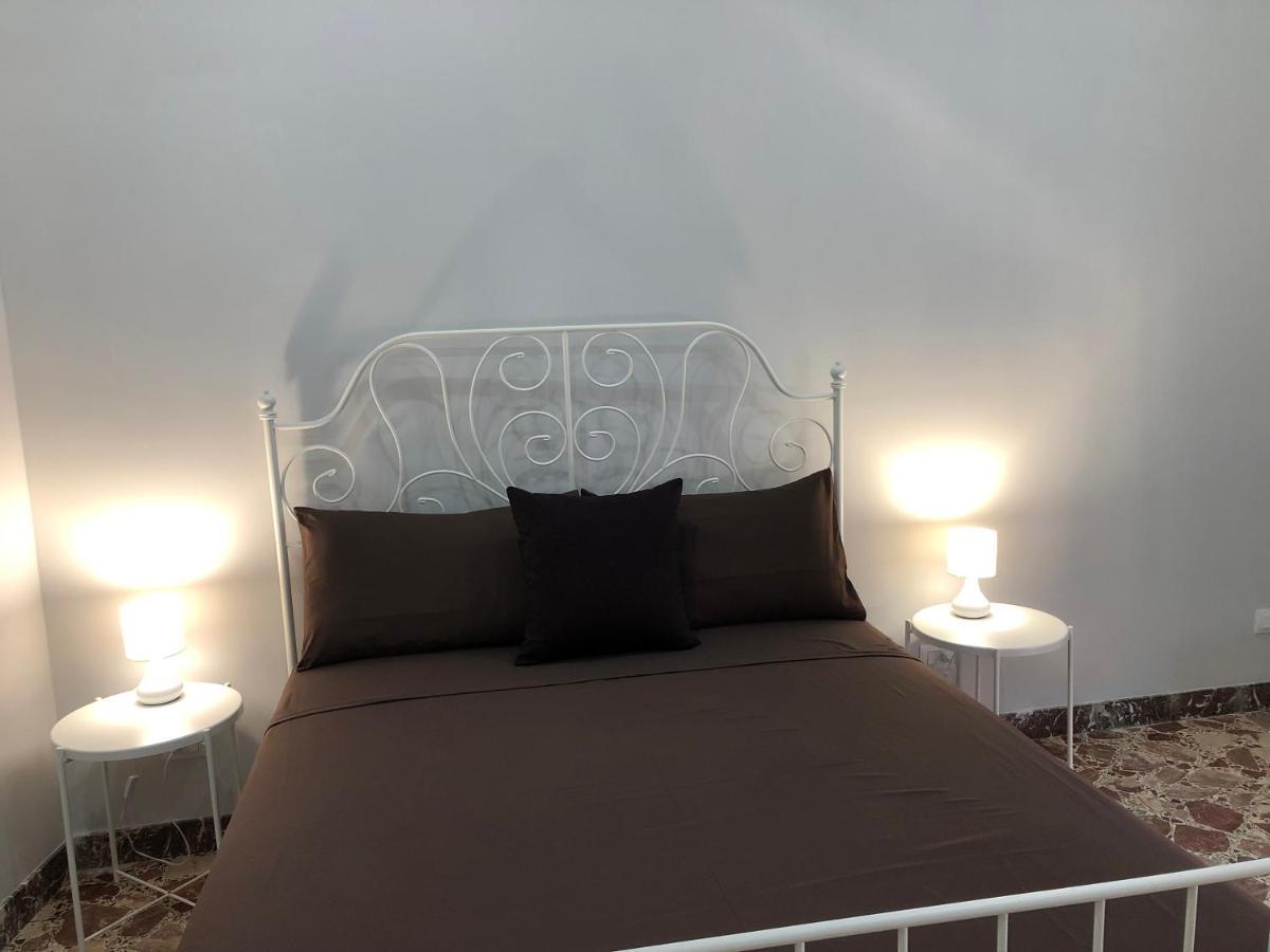 B&B Meliora Rooms アヴォラ エクステリア 写真