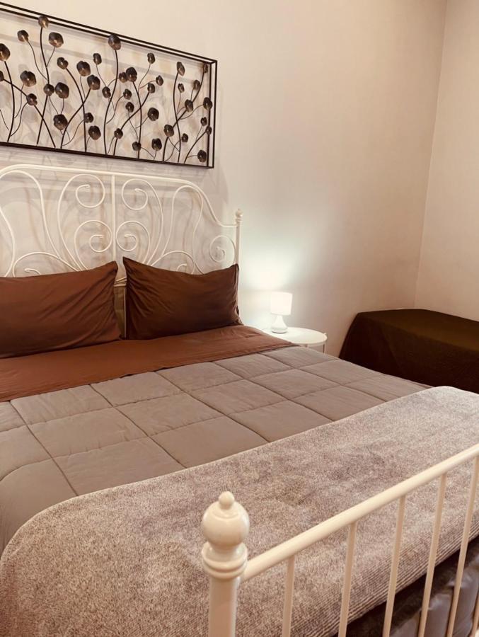 B&B Meliora Rooms アヴォラ エクステリア 写真